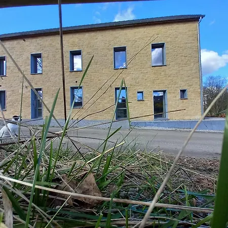 Les Hauts De Meez Apartament