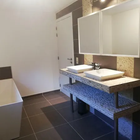 Les Hauts De Meez * Dinant