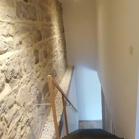 Les Hauts De Meez Lejlighed