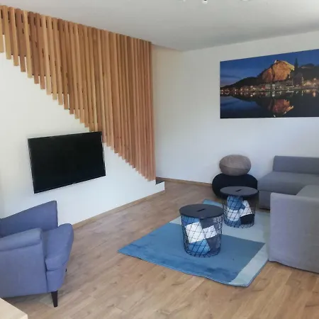 Les Hauts De Meez Apartment *